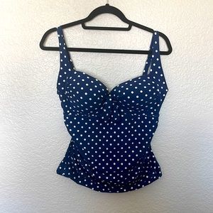 NWOT navy blue polka dot tankini w/ high waisted bottoms